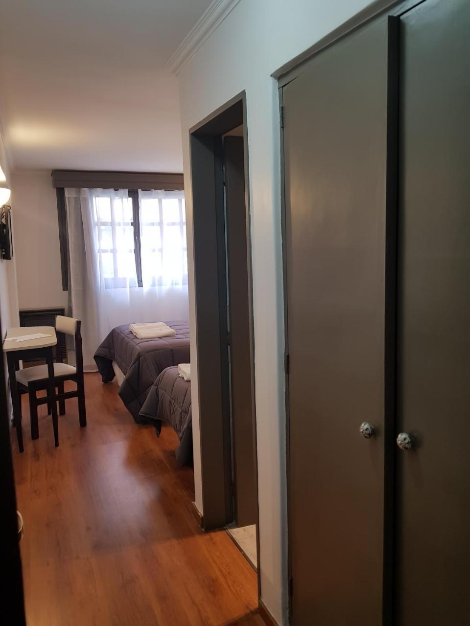 Hostal Malvinas Ушуая Экстерьер фото